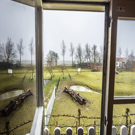Cozy Holiday Home In Vrouwenpolder Close To The Beach Bagian luar foto