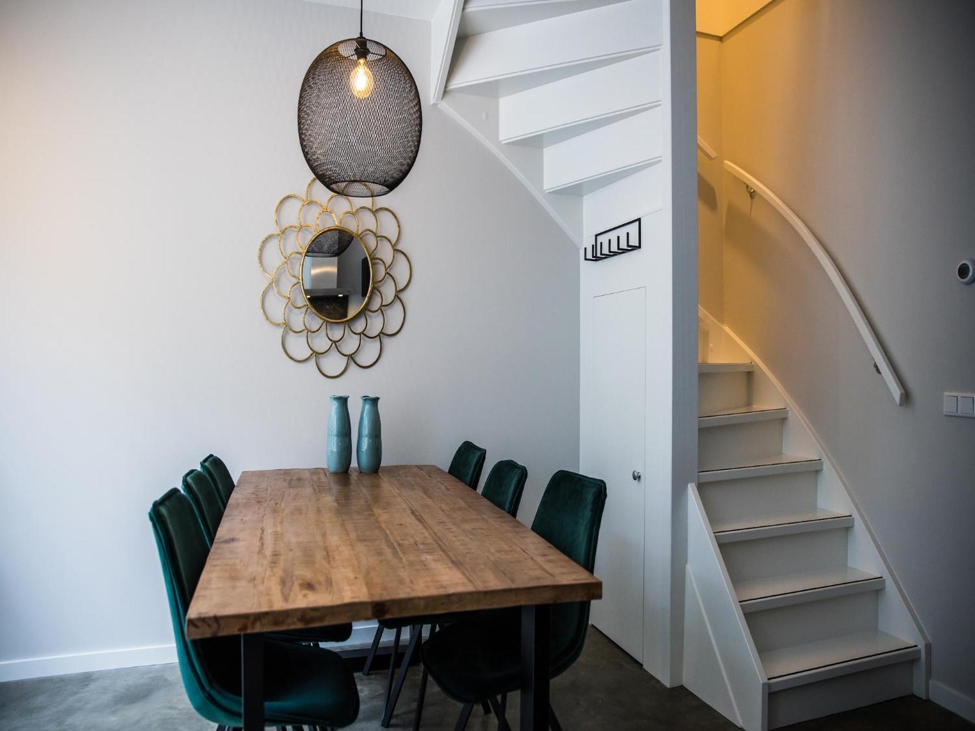 Cozy Holiday Home In Vrouwenpolder Close To The Beach Bagian luar foto