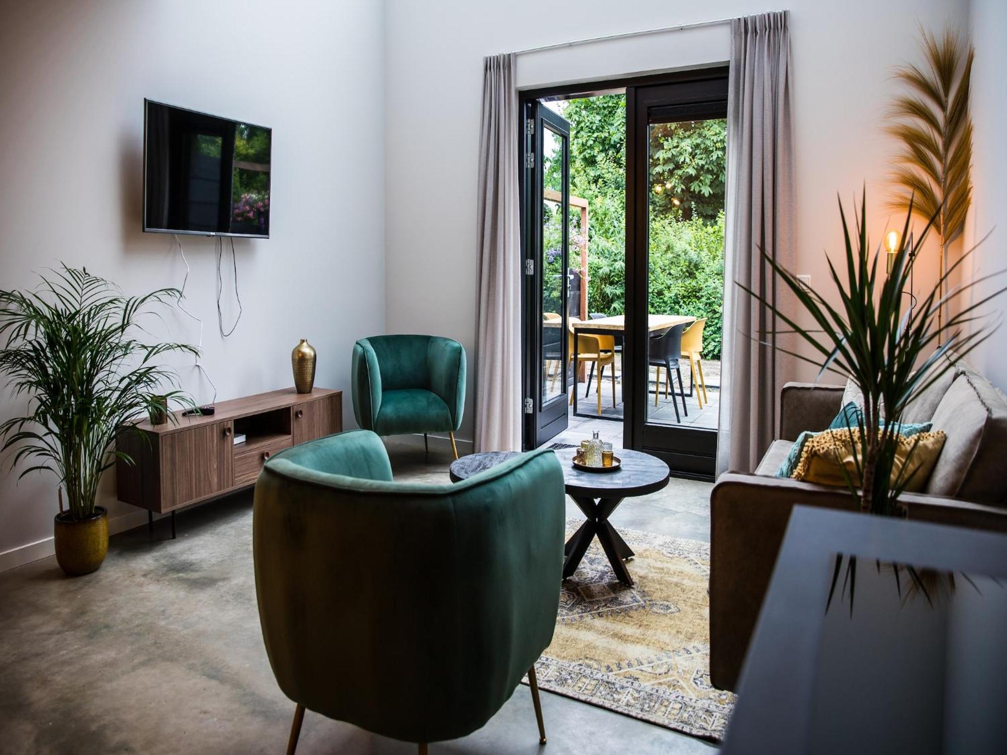Cozy Holiday Home In Vrouwenpolder Close To The Beach Bagian luar foto
