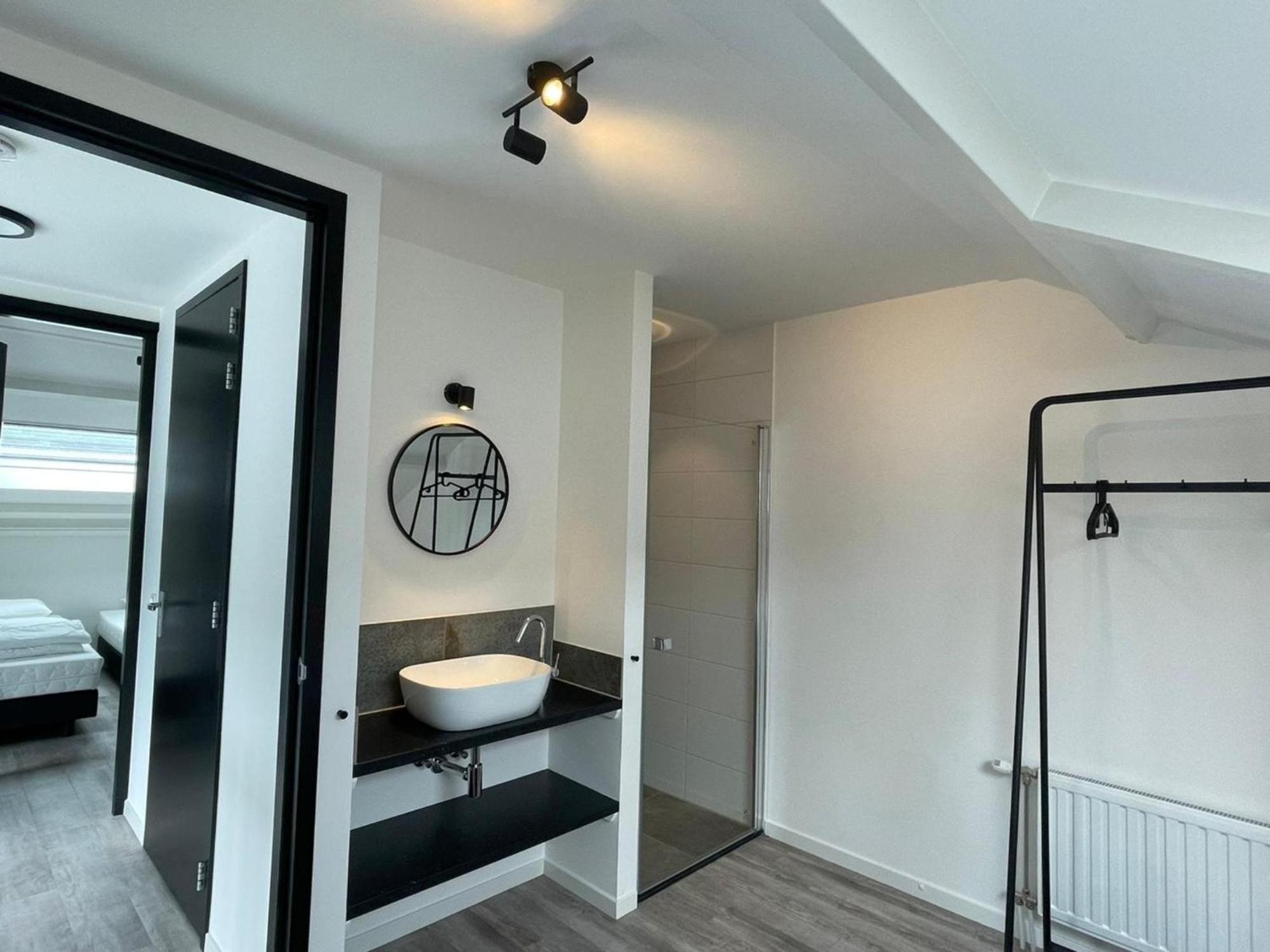 Cozy Holiday Home In Vrouwenpolder Close To The Beach Bagian luar foto