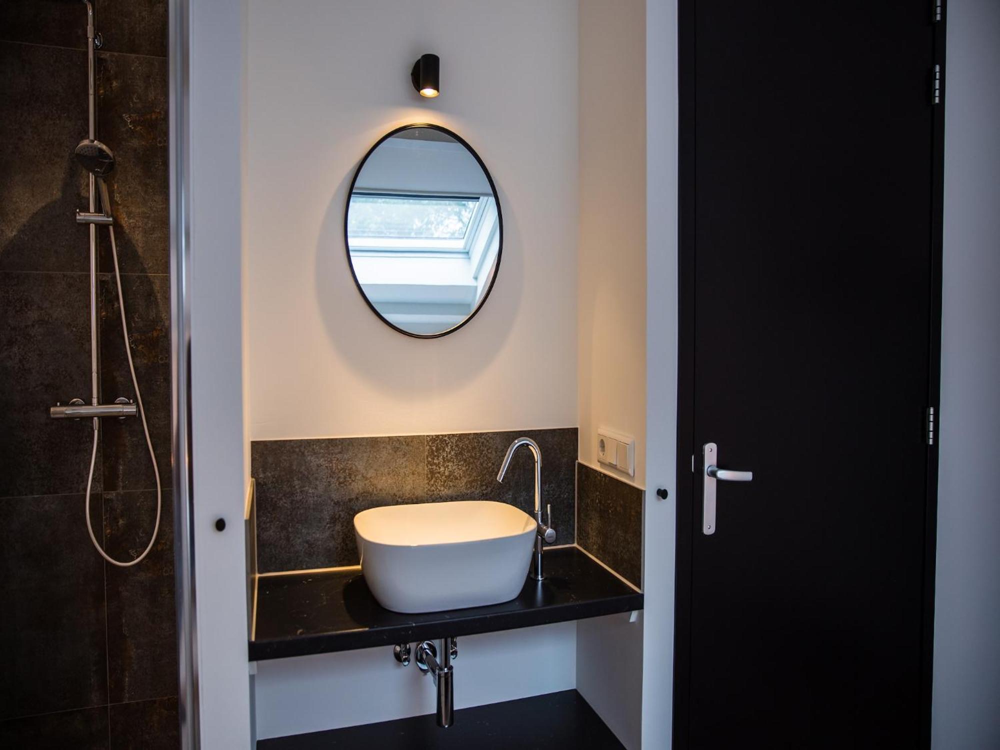 Cozy Holiday Home In Vrouwenpolder Close To The Beach Bagian luar foto