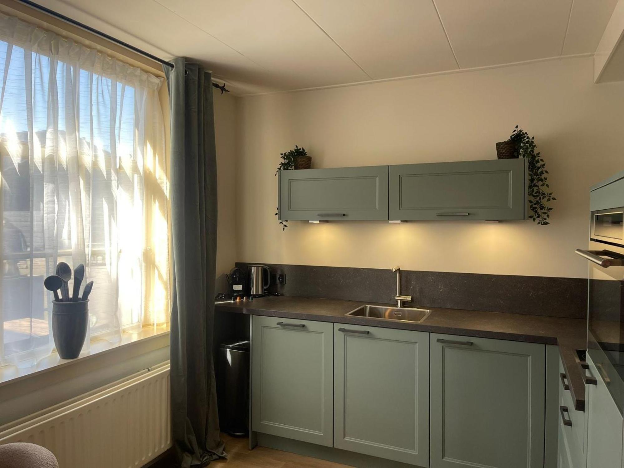 Cozy Holiday Home In Vrouwenpolder Close To The Beach Bagian luar foto