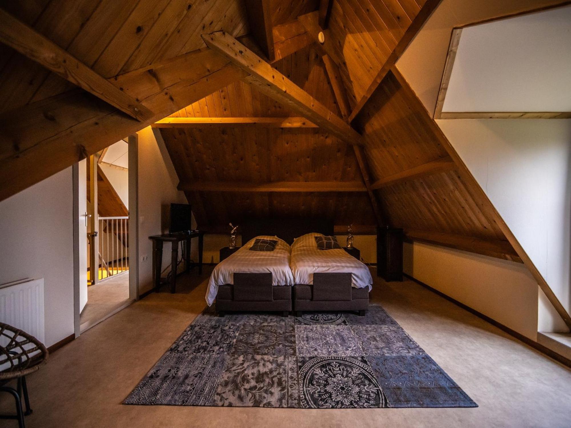 Cozy Holiday Home In Vrouwenpolder Close To The Beach Bagian luar foto
