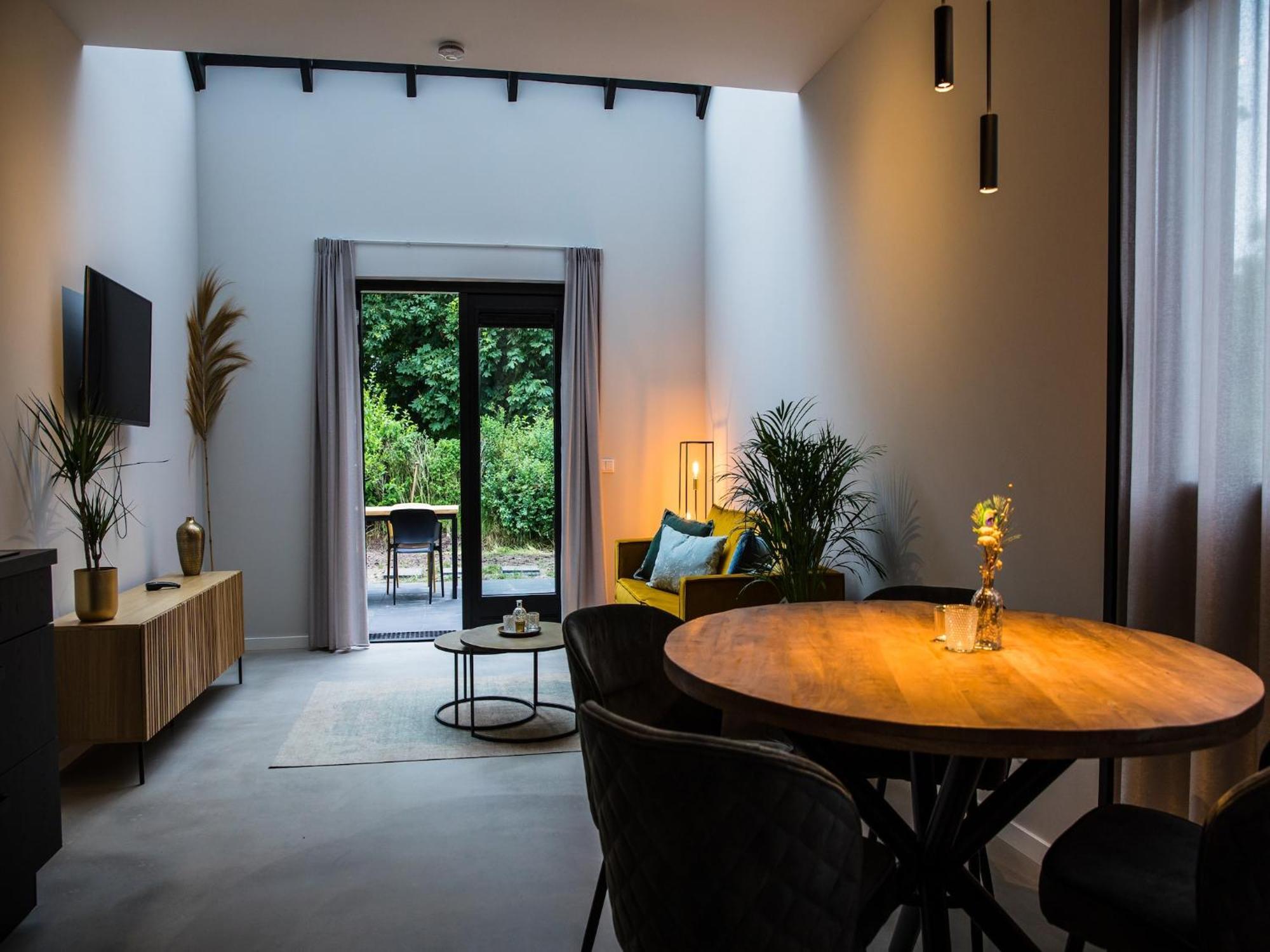 Cozy Holiday Home In Vrouwenpolder Close To The Beach Bagian luar foto